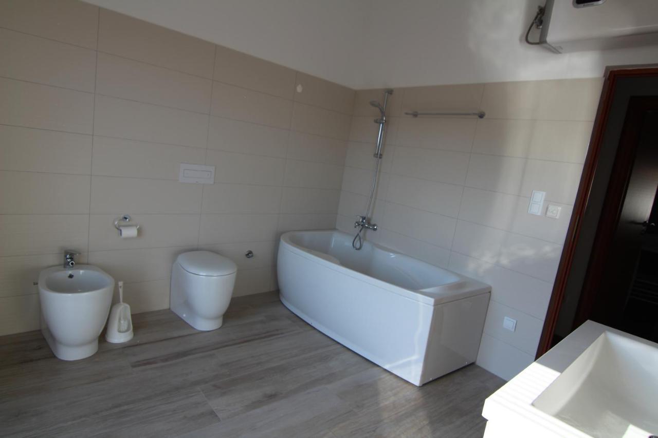 Villa Calma, recharge your body&mind Gabonjin Exterior foto