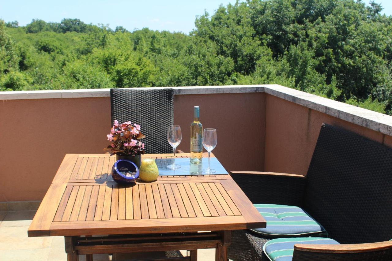 Villa Calma, recharge your body&mind Gabonjin Exterior foto