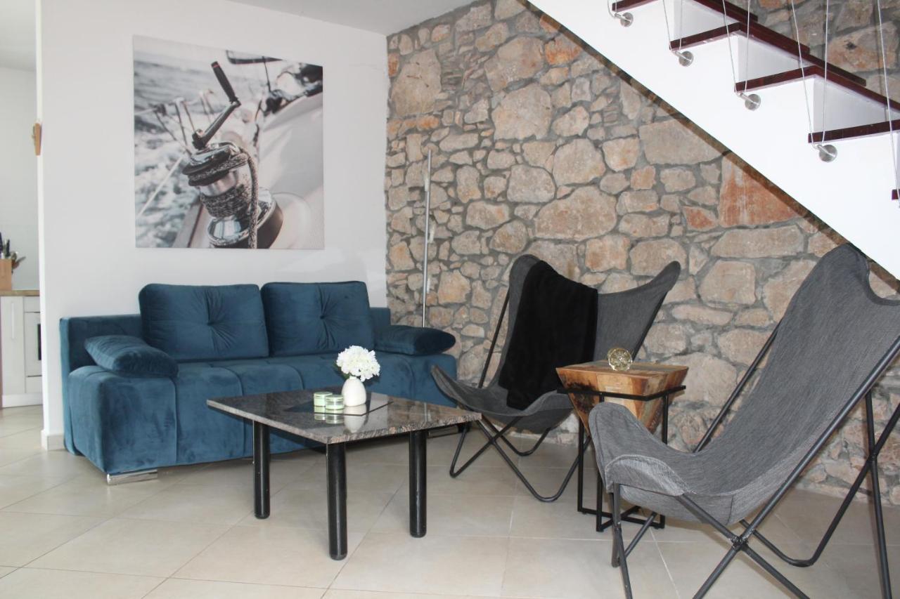 Villa Calma, recharge your body&mind Gabonjin Exterior foto
